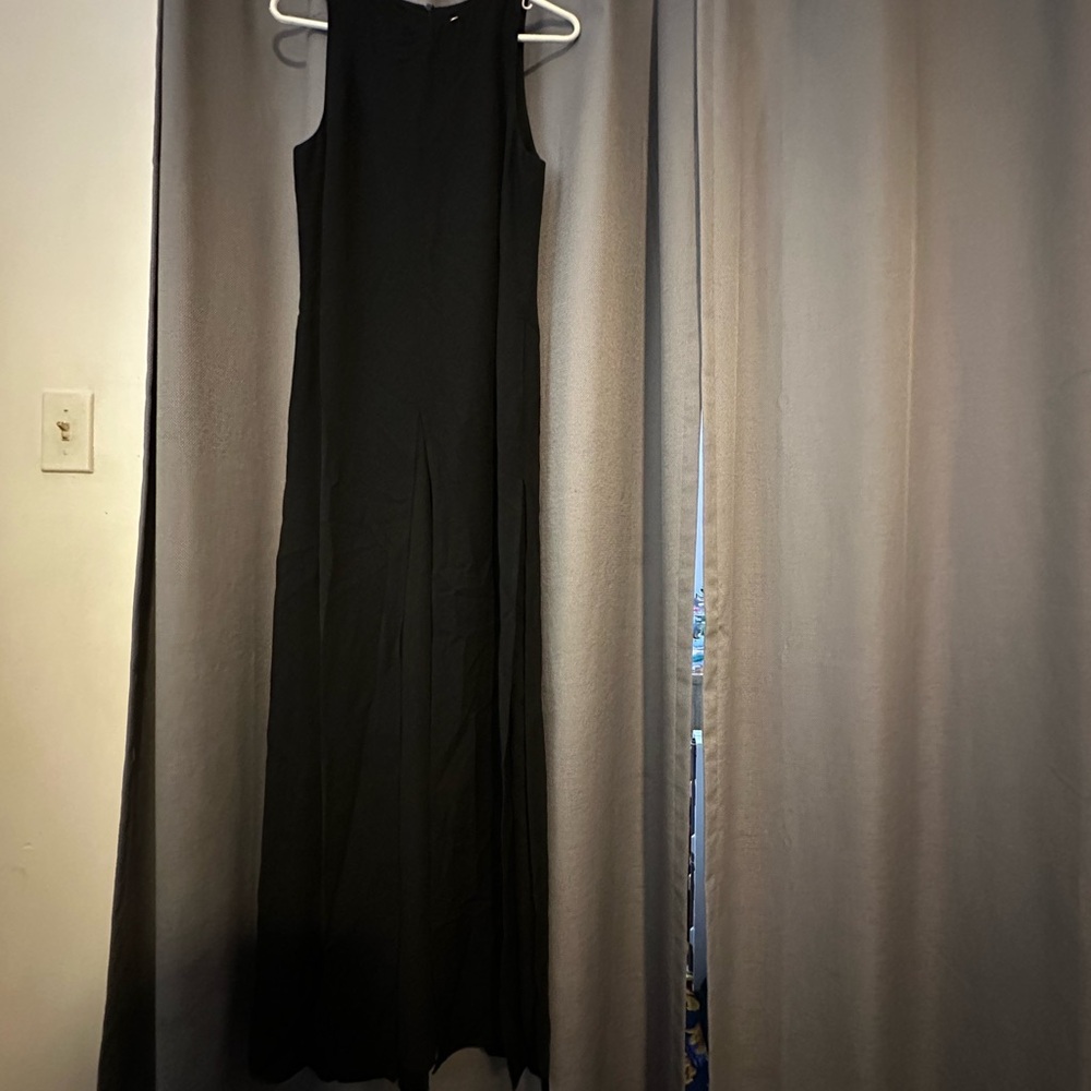 Black Sleeveless Halter Jumpsuit for Cocktail